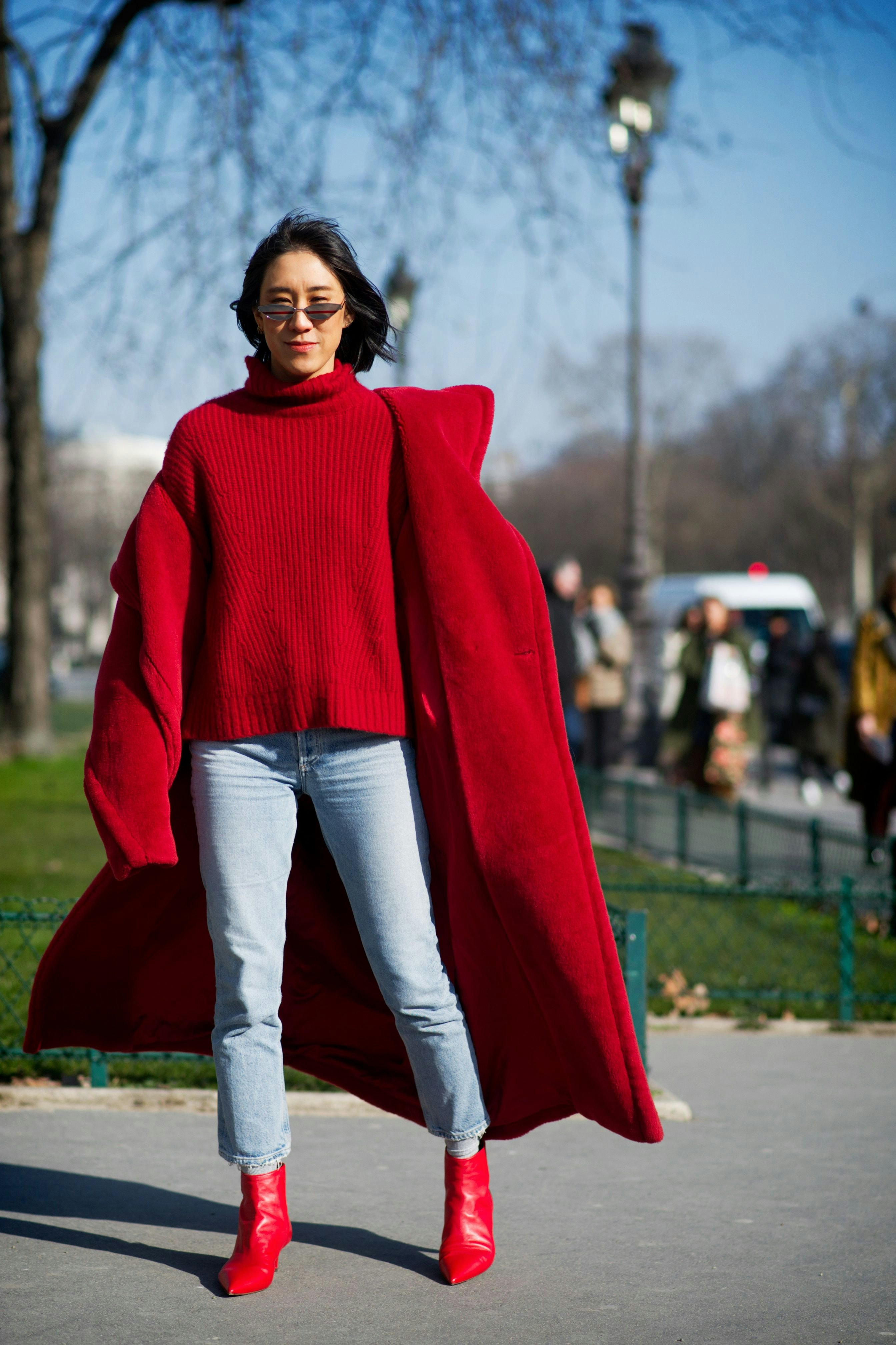 How To Style A Teddy Bear Coat, The Warm And Chic Winter Staple