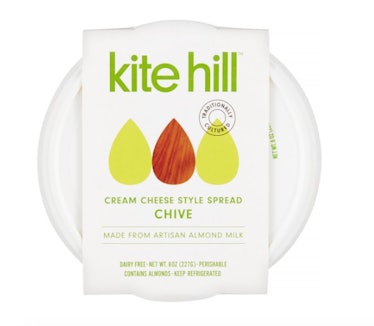Kite Hill Almond Milk Cream Cheese Spread, Chive, 8 Oz