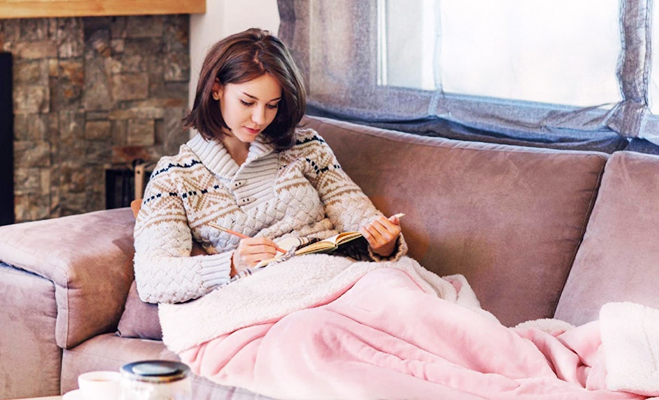The 5 Warmest Throw Blankets
