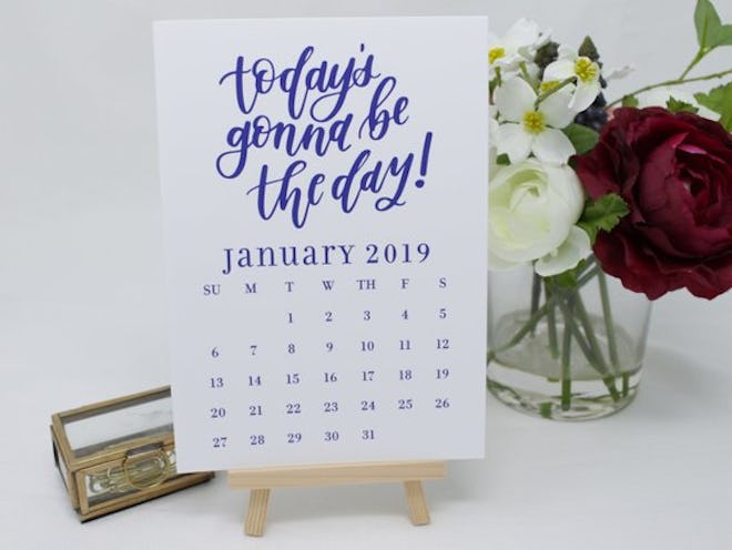2019 Desk Calendar With Wooden Easel Stand