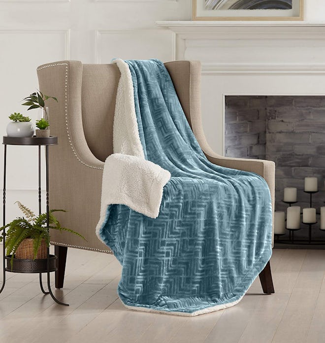 Home Fashion Designs Reversible Blanket