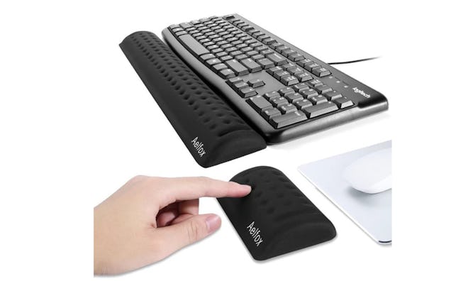 Aelfox Gaming Keyboard & Mouse Wrist Rest Set