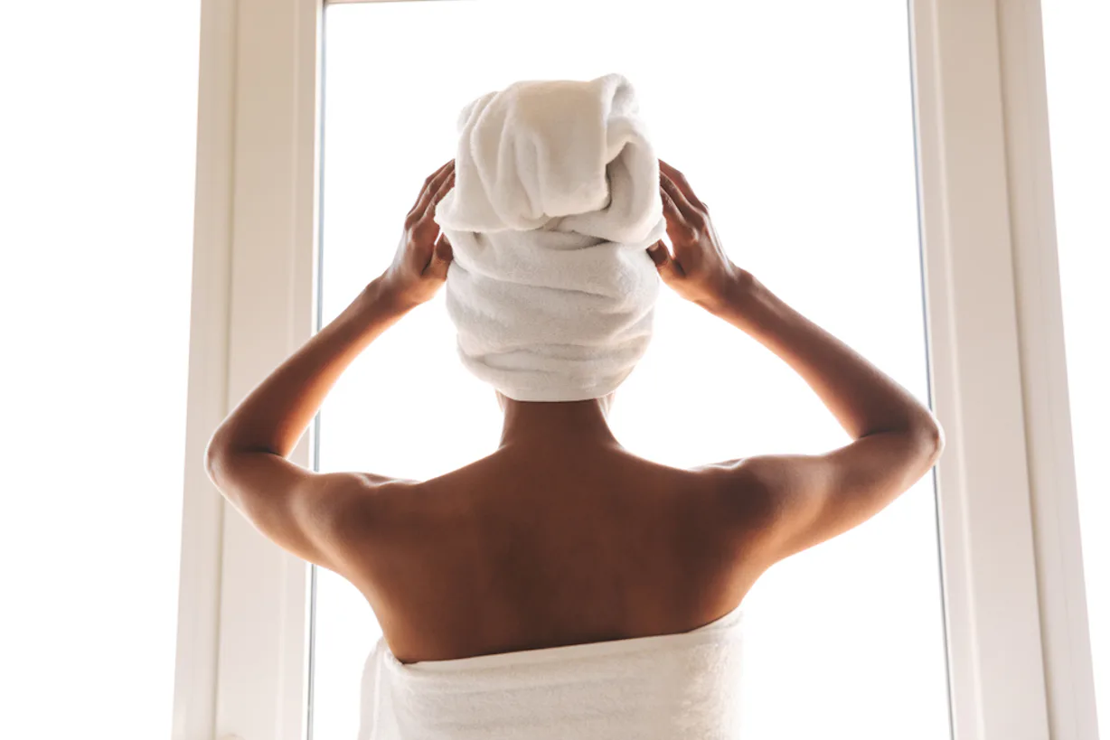6 Benefits Of Taking Lukewarm Showers Over Hot Ones