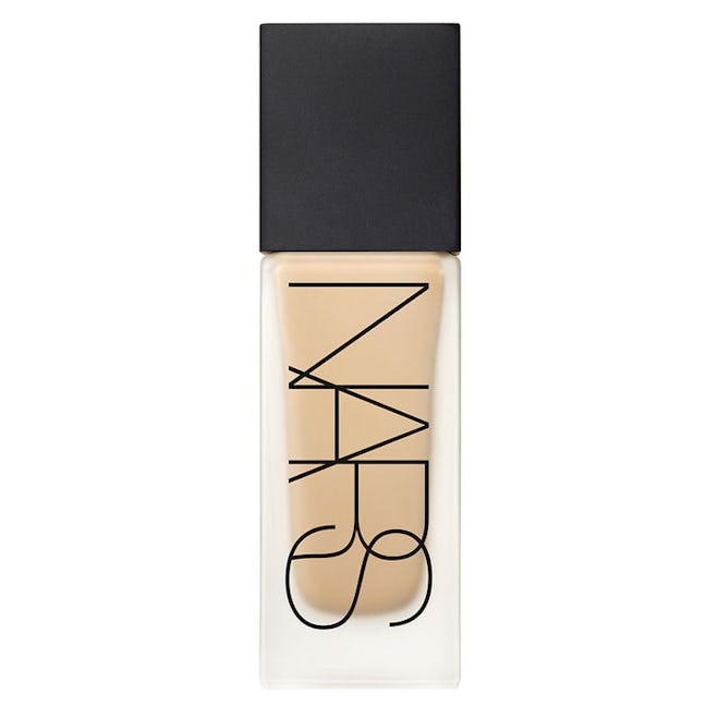 All Day Luminous Weightless Foundation in Barcelona