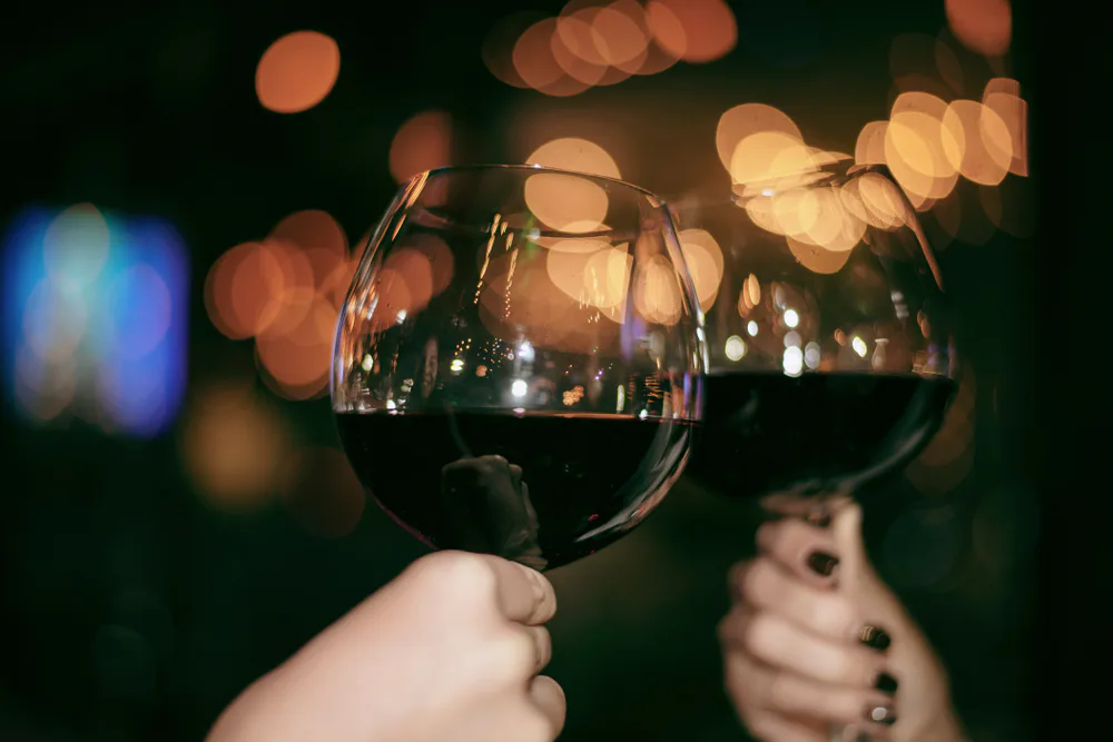 Alcohol Drinking Increases In Colder Weather & Areas With Less Sunlight ...