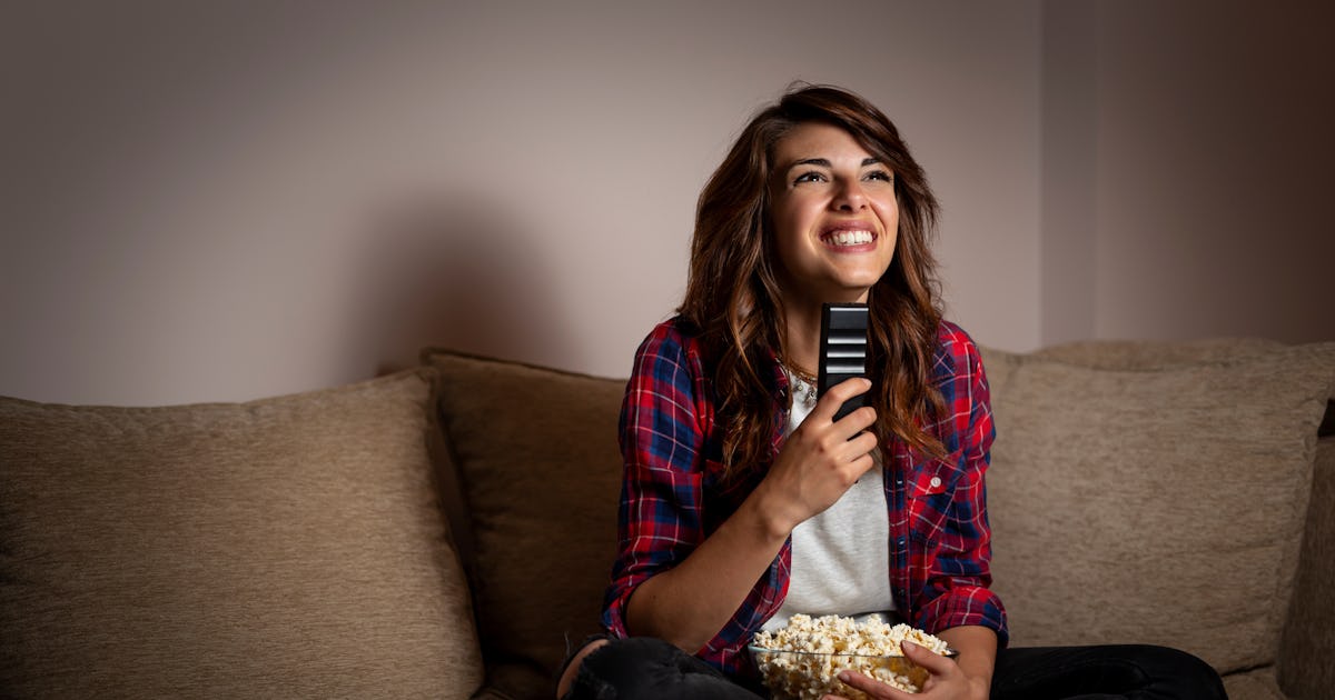 Movie Night Movies On Netflix 195 ec72e8f4 09a0 48f0 96cd 43232d90ae51 woman alone couch