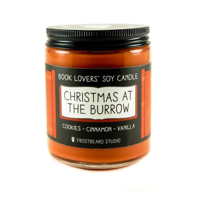Christmas at the Burrow - 8 oz Book Lovers' Soy Candle