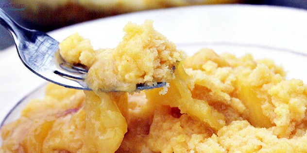 peach cobbler recipe you can make in an Instant Pot for Thanksgiving dessert