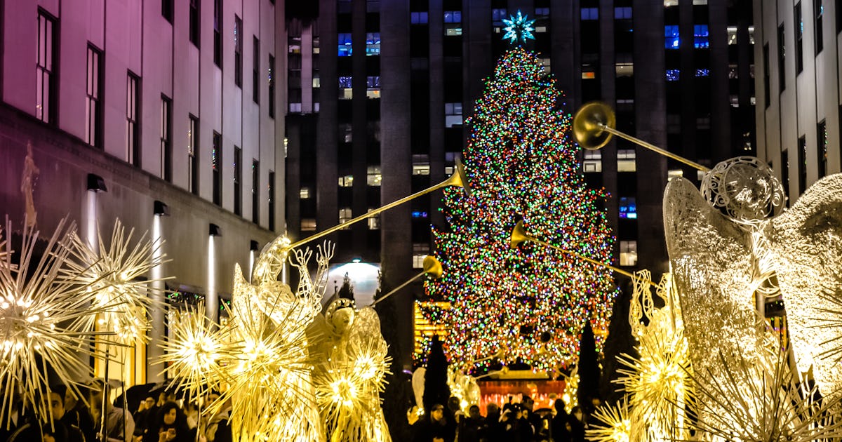 Captions For Christmas In Nyc Because It S Pure Magic