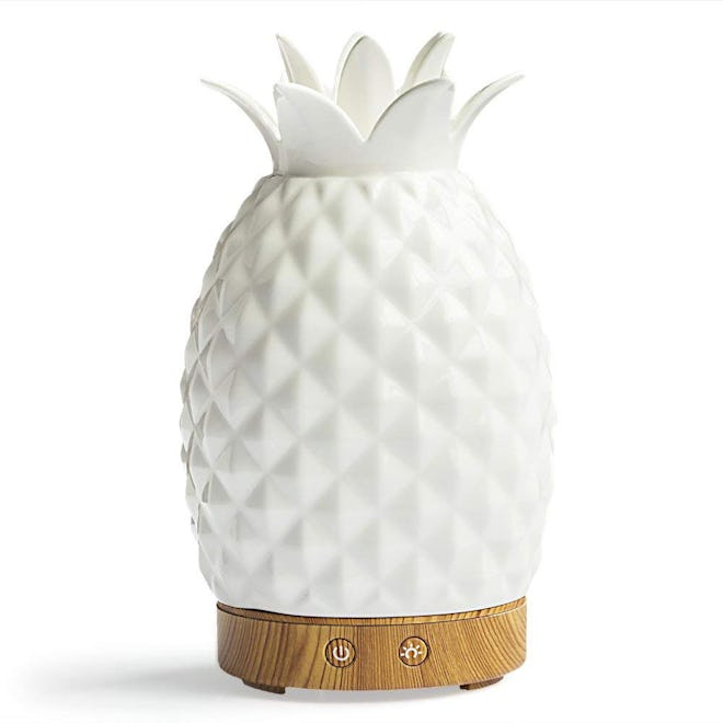 Round Rich Pineapple Essential Oil Diffuser