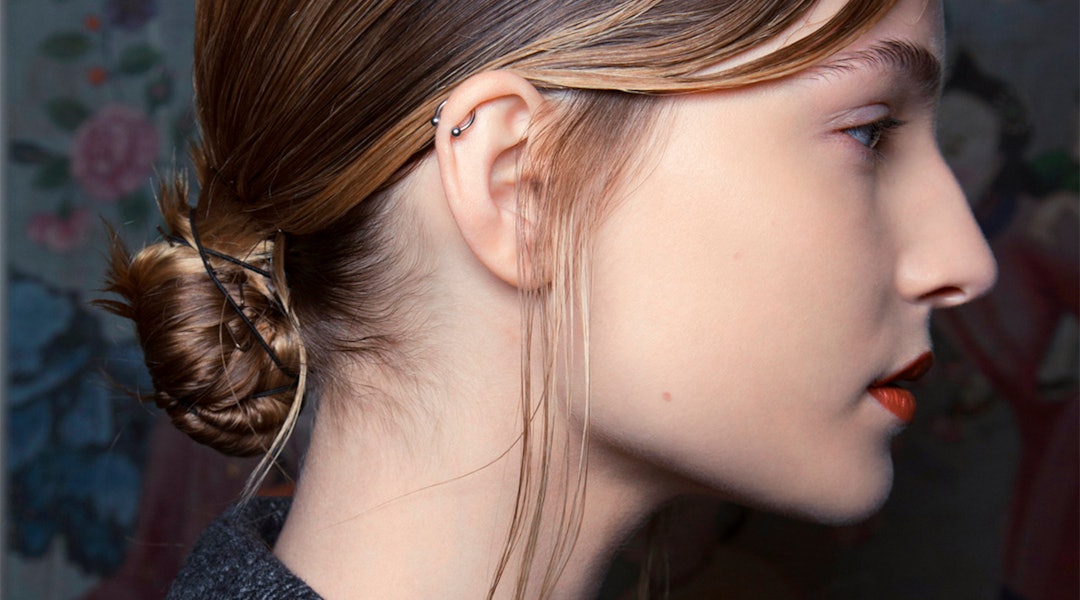 5 Easy Holiday Hairstyles For Medium Length Hair For When You Have