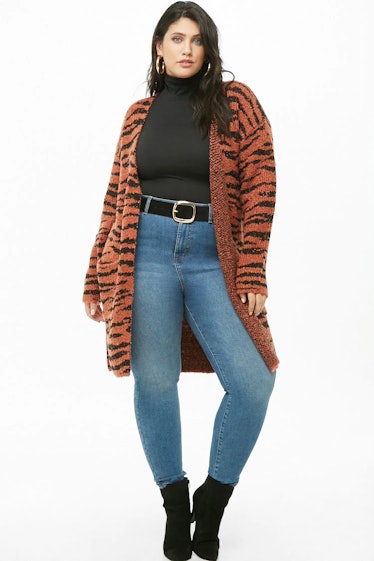 Plus Size Loop-Knit Tiger Print Cardigan