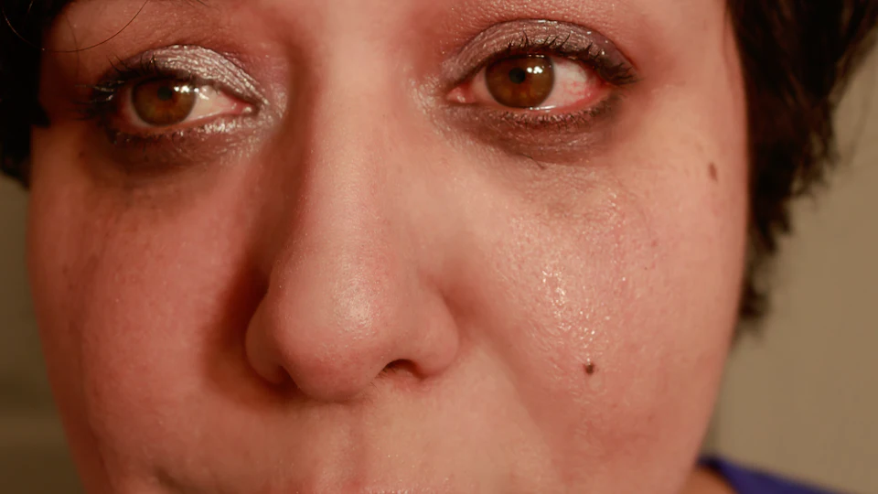 How To Describe Eyes After Crying Slidesharetrick How to describe eyes after crying slidesharetrick