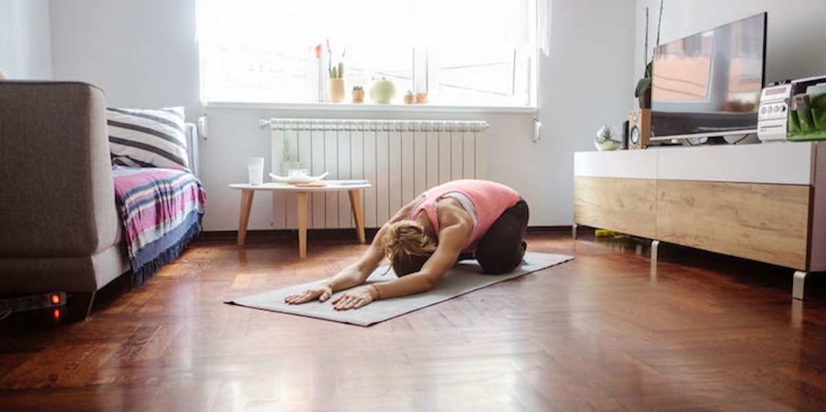 7 Workouts You Can Do In Your Room That Prove You Really Dont Need A
