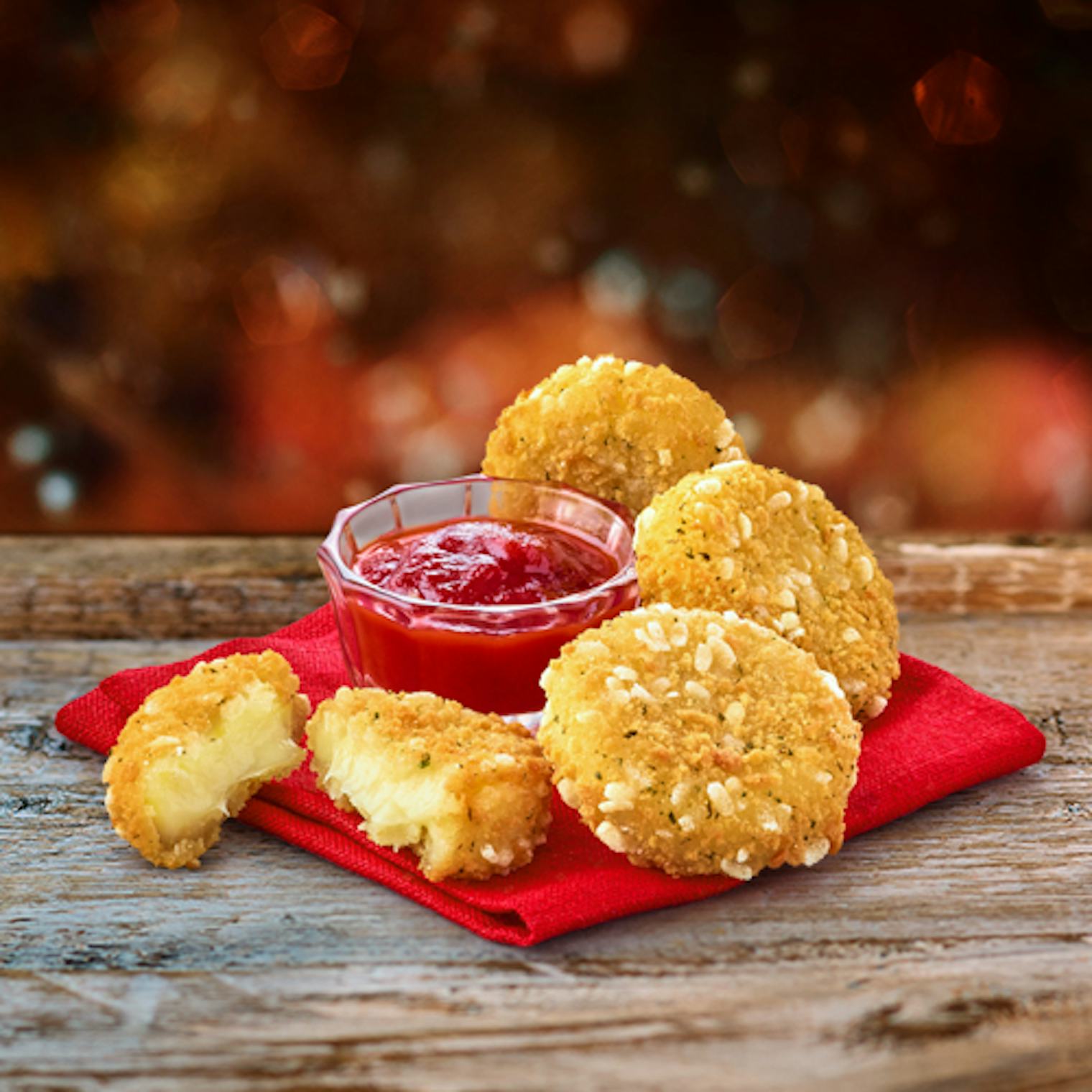 Here's Everything On The McDonald's Christmas 2019 Menu Christmas At Mcdonald's