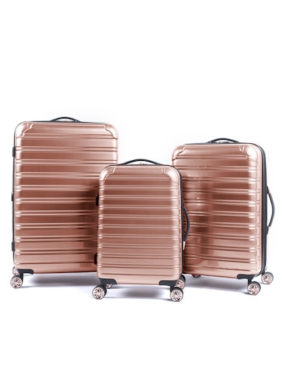 iFLY Hard Sided Fibertech Luggage, 3 Piece Set