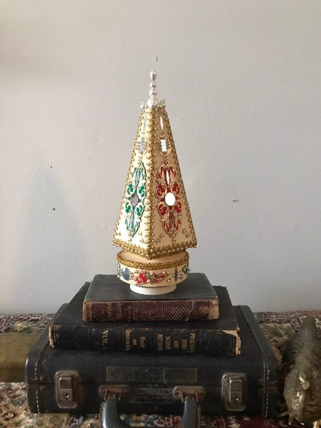 Vintage Bohemian 365 Mid Century Christmas Tree Music Box, Spins and Plays "Silent Night"