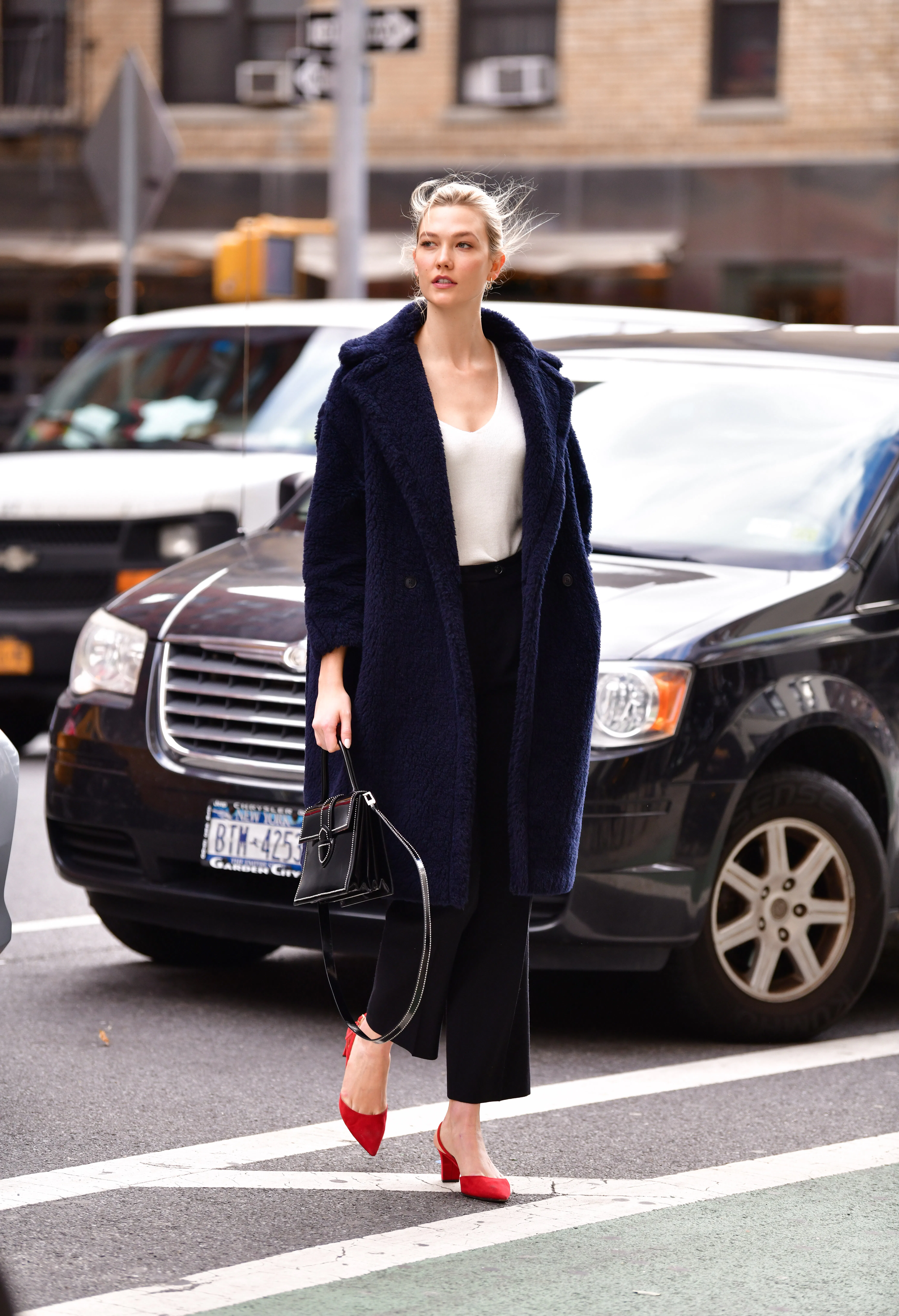 Karlie Kloss' Red Slingback Heels Will 