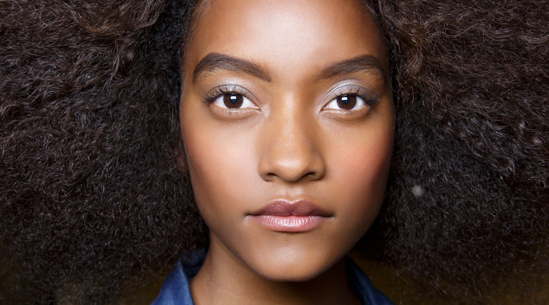 31 Natural Hairstyle Ideas To Try For December 2018
