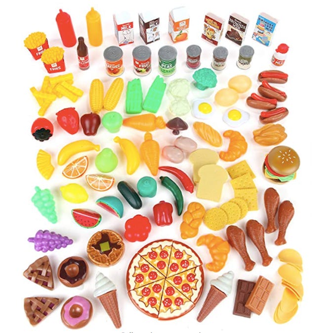 125 Piece Play Food Set