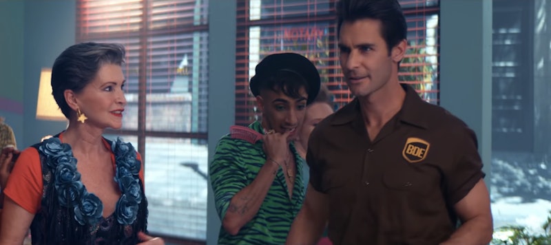 Who Is The Delivery Guy In Ariana Grande S Thank U Next Video He S Definitely Got Bde