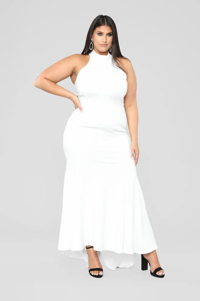 fashion nova meghan markle dress You Can Now Buy A Replica Of Meghan Markle's Stella McCartney Wedding Dress For 35