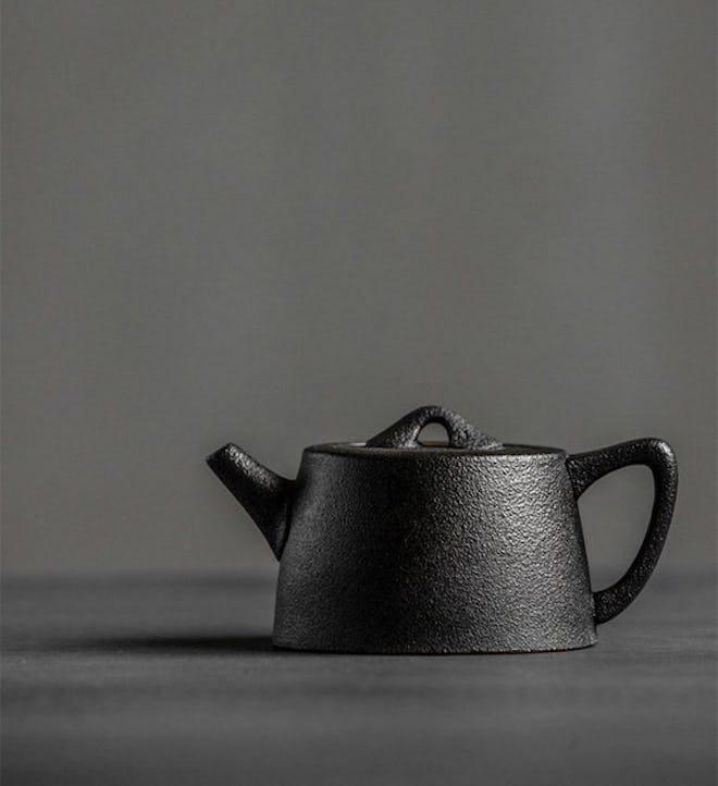 DehuaYao Black Porcelain Teapot