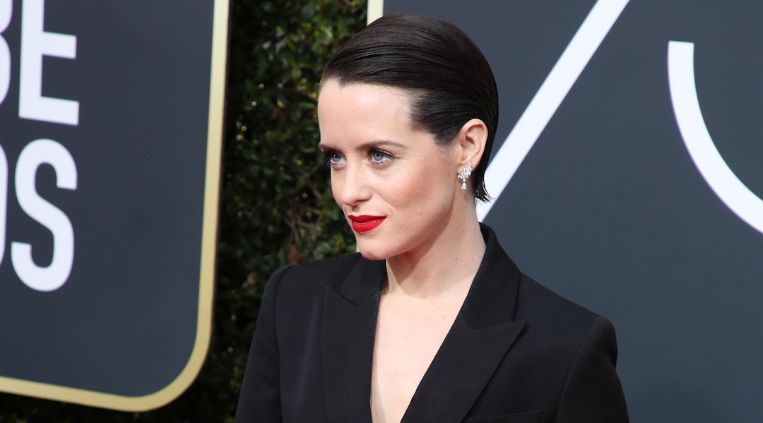 How To Style A Bob Like Claire Foy Spoiler It S So Easy