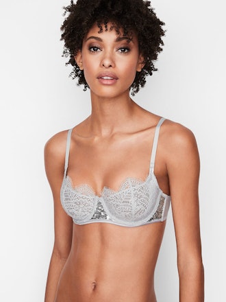7 Sparkly Bras Like Victoria's Secret Fantasy Bra That Pack Just As Much  Glamour & Shine