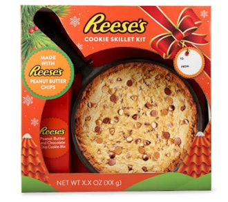This Reese's Cookie Skillet Kit Will Satisfy All Your Holiday