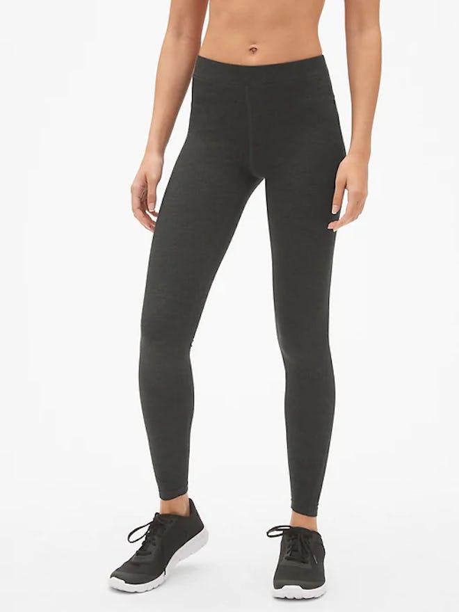 GapFit Maximum Heat Leggings