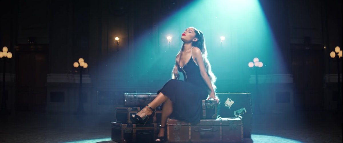 Ariana Grande S Breathin Video Personifies Her Anxiety Fans Are Loving The Singer S Openness - roblox id songs breathing by ariana grande