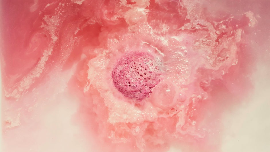 How Do Bath Bombs Fizz The Science Behind Your Favourite Self