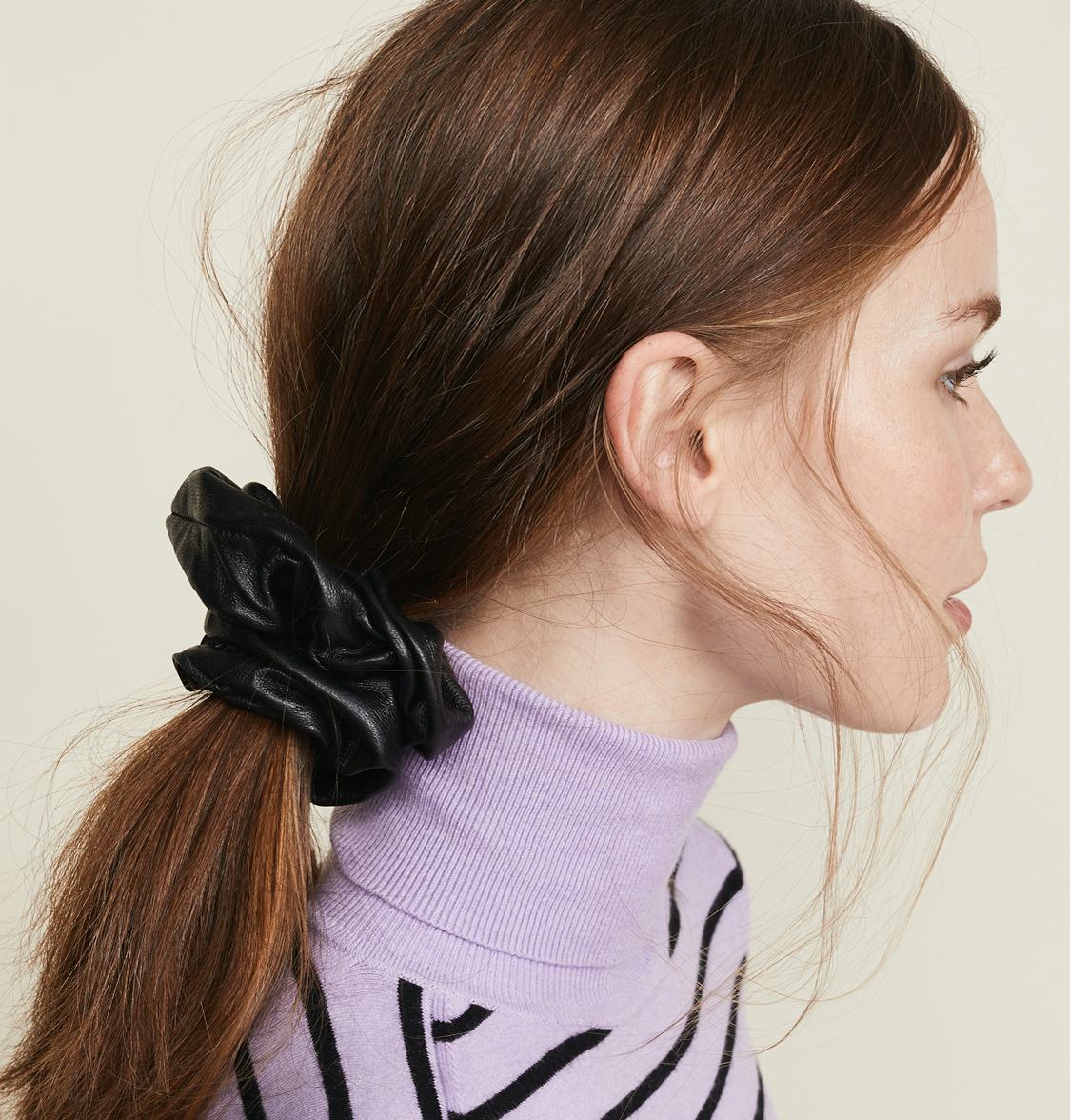 Scrunchies Are Back In Style In 2018 They Re Sleeker Than Ever