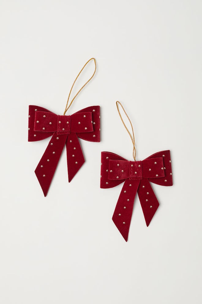 2-pack Christmas Ornaments in Dark Red