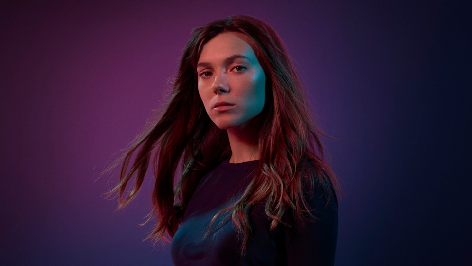 Who Is Synnove Karlsen The Actor Who Plays Holly In Clique