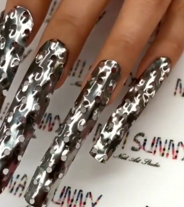 Cheese Grater Nail "Art" Exists & OMG It's So Weird