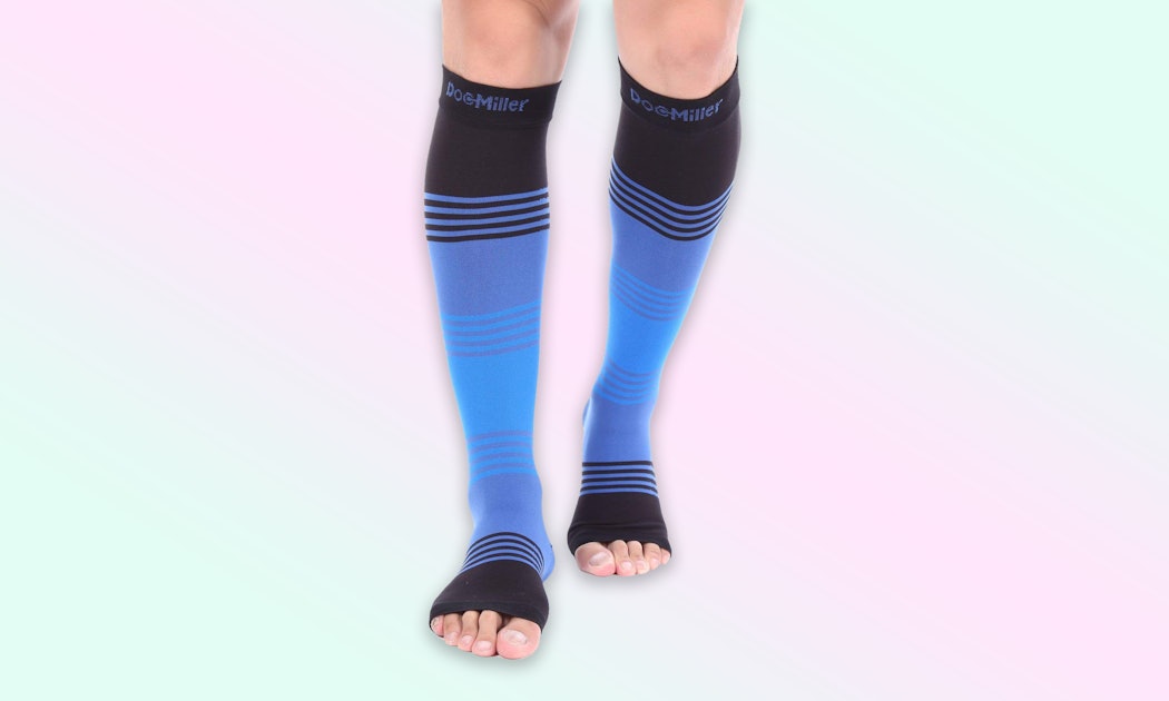 The 5 Best Socks For Swollen Feet