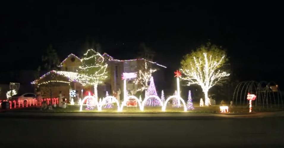 This Family's Baby Shark Christmas Lights Display Is A Holiday Treat