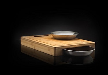 Napoleon Grills Cutting Board with Stainless Steel Bowls