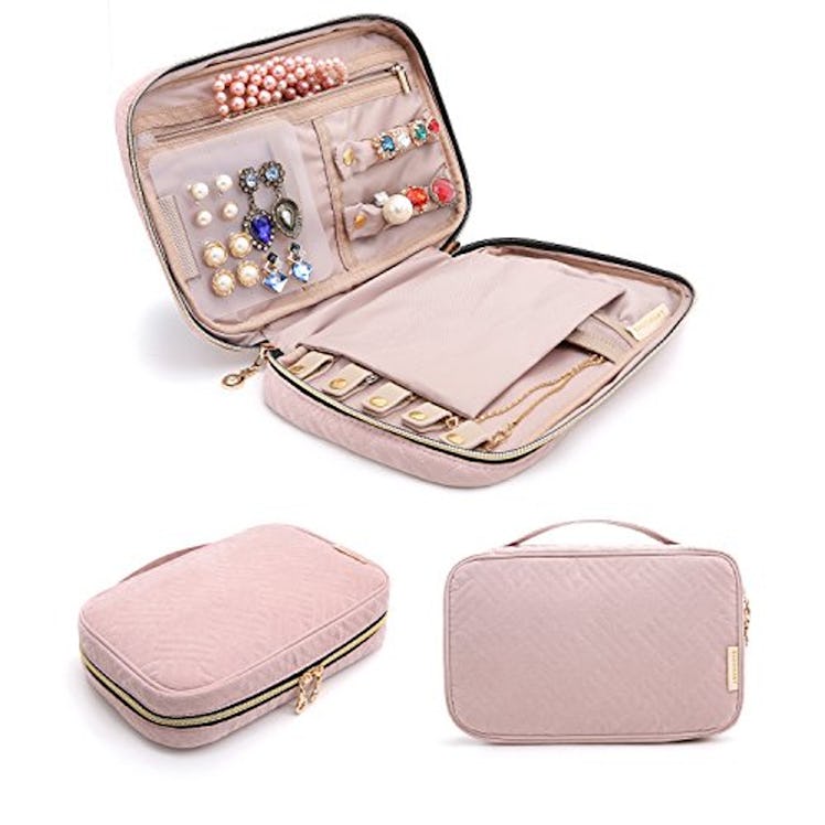 BAGSMART Travel Jewelry Storage Case