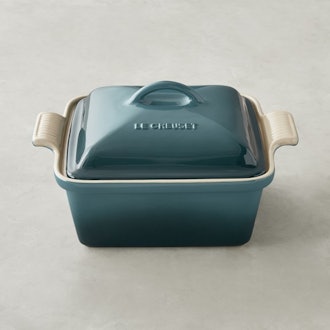 Le Creuset Stoneware Heritage Covered Square Baker in Teal