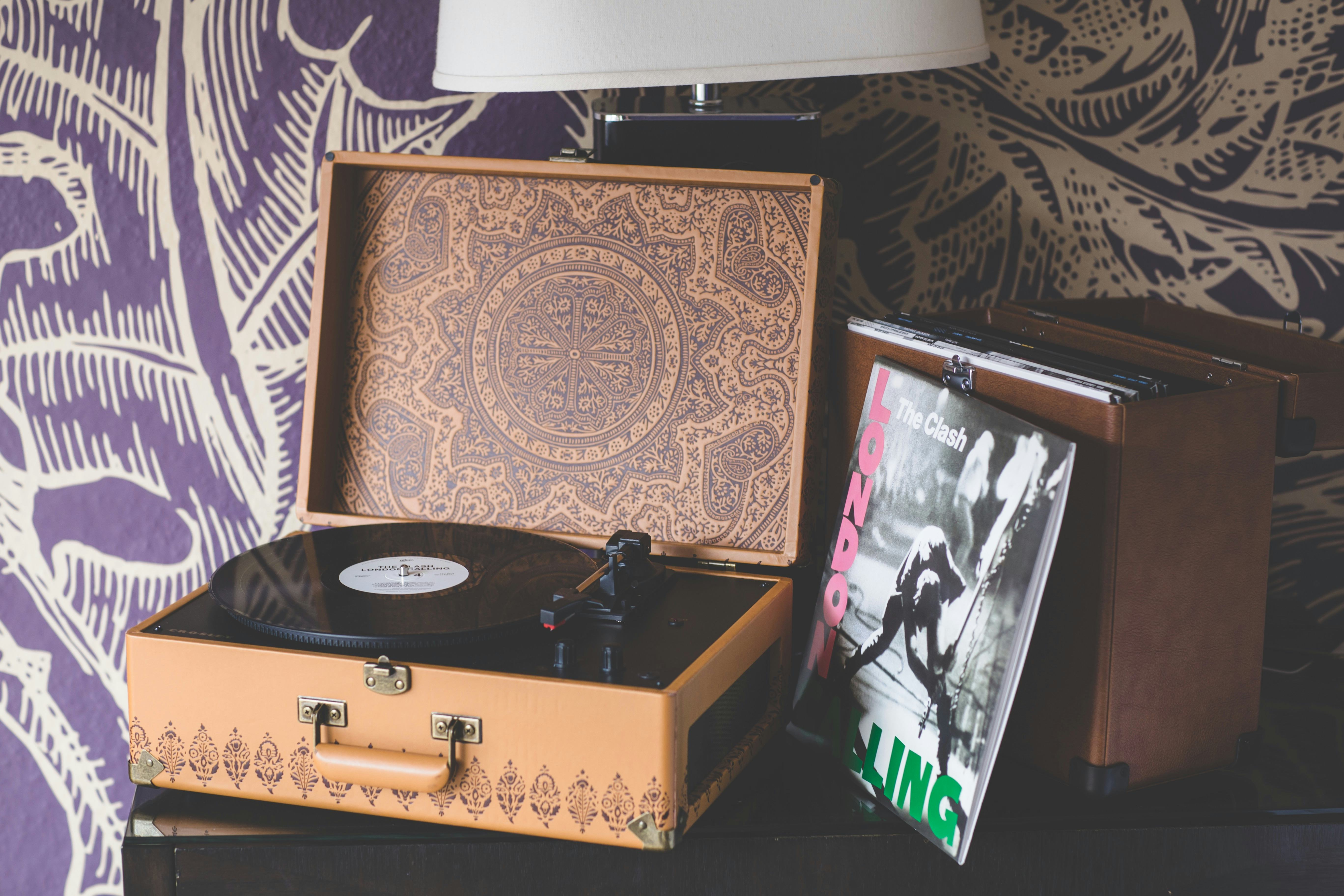 24 Hotel Room Amenities Around The World That Are So
