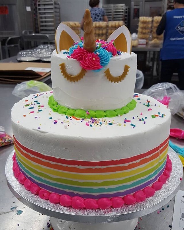 Unicorn Cakes Topped Google Searches For Food In 2018, So Here Are 11