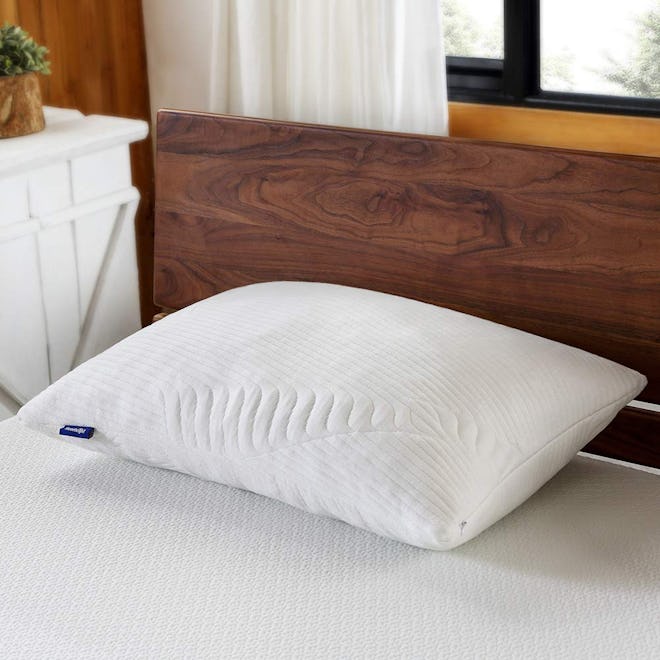 Sweetnight Bamboo Bed Pillow
