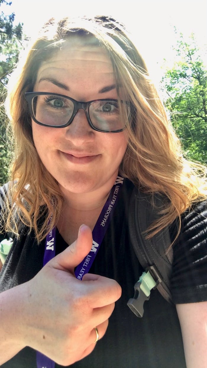 Jessie Glockling in a selfie, smiling and showing a thumb up