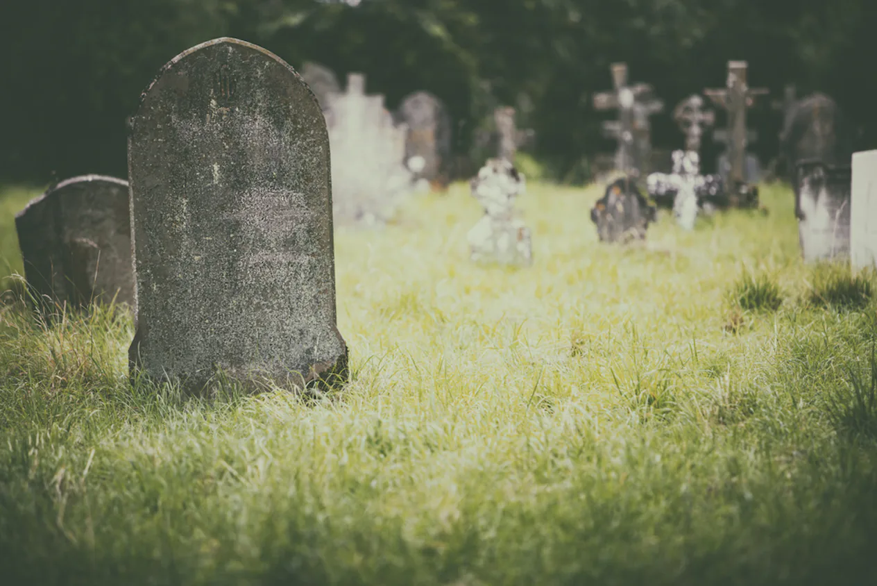 7 Creepy Things A Dead Body Can Do, According To Science
