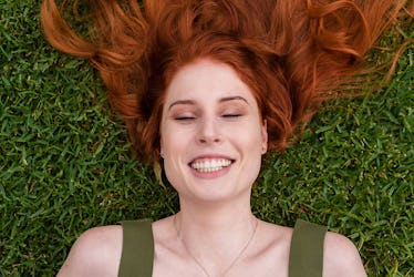 What Does Blinking Mean In Body Language? Science Says It Might Reveal