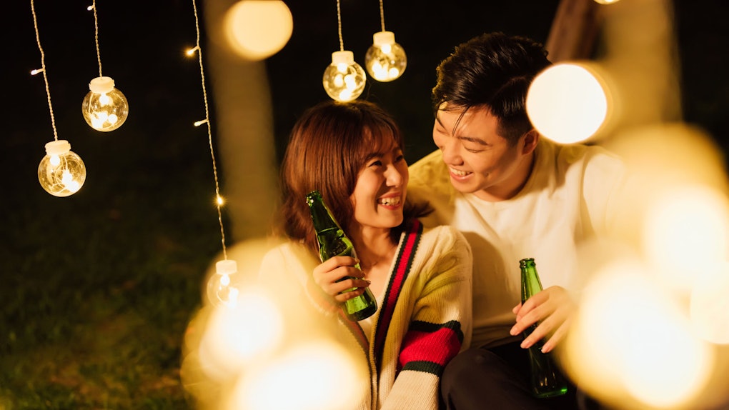 5 First Anniversary Celebration Ideas That Ll Inspire A Romantic Night Of Your Own