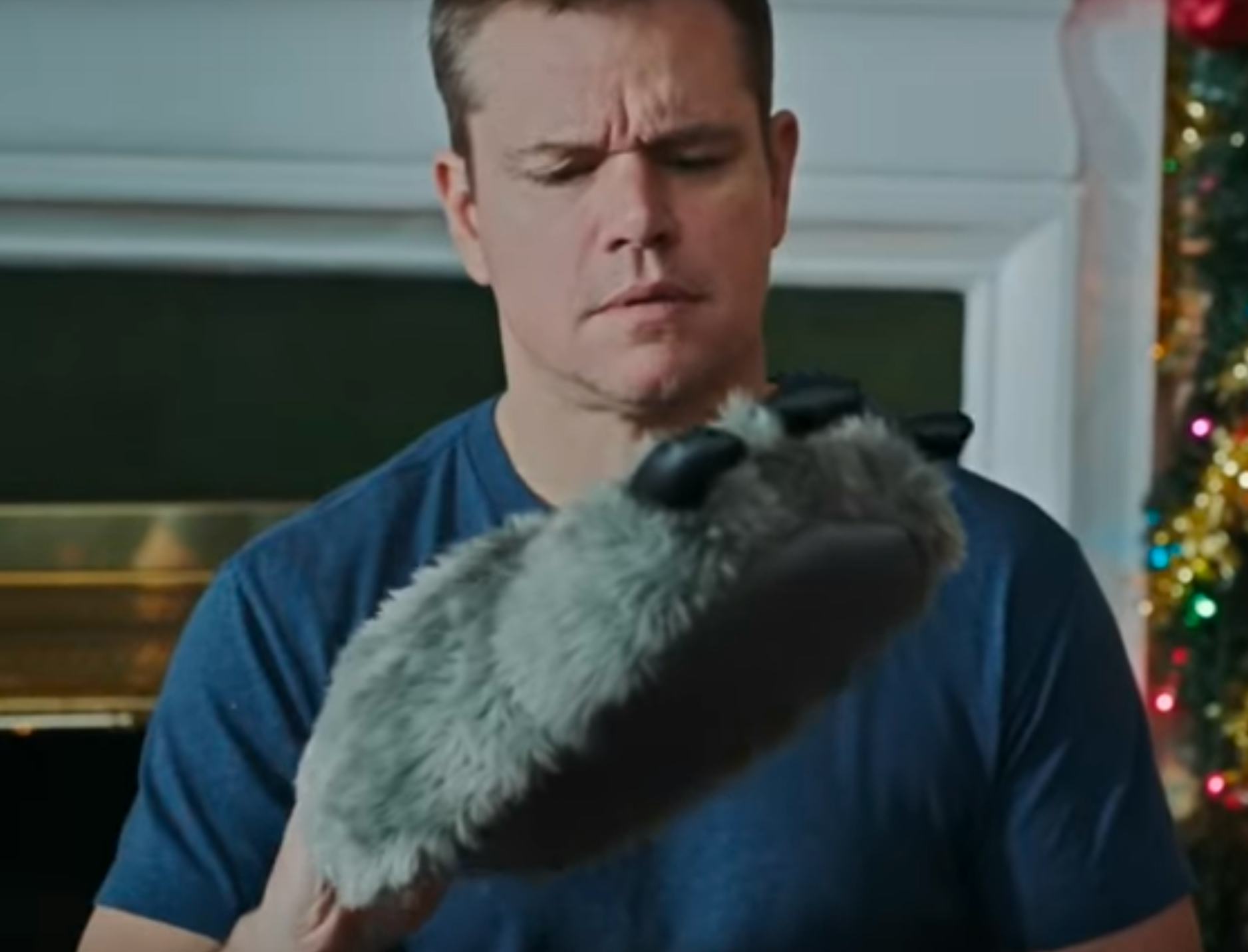 Matt Damon's 'SNL' Skit About Christmas Will Hilariously Hit Home With